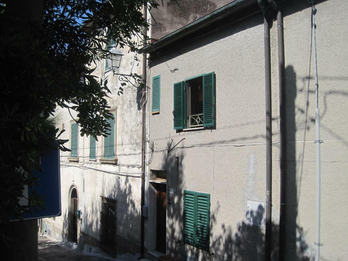 La Casa Di Antonella Apartment Vetulonia Bagian luar foto